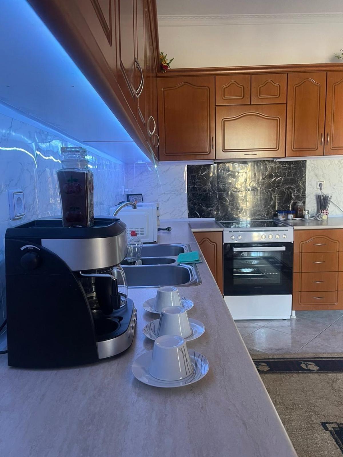 Bright Apartment, Spacious Near The Center Tríkala Exterior foto