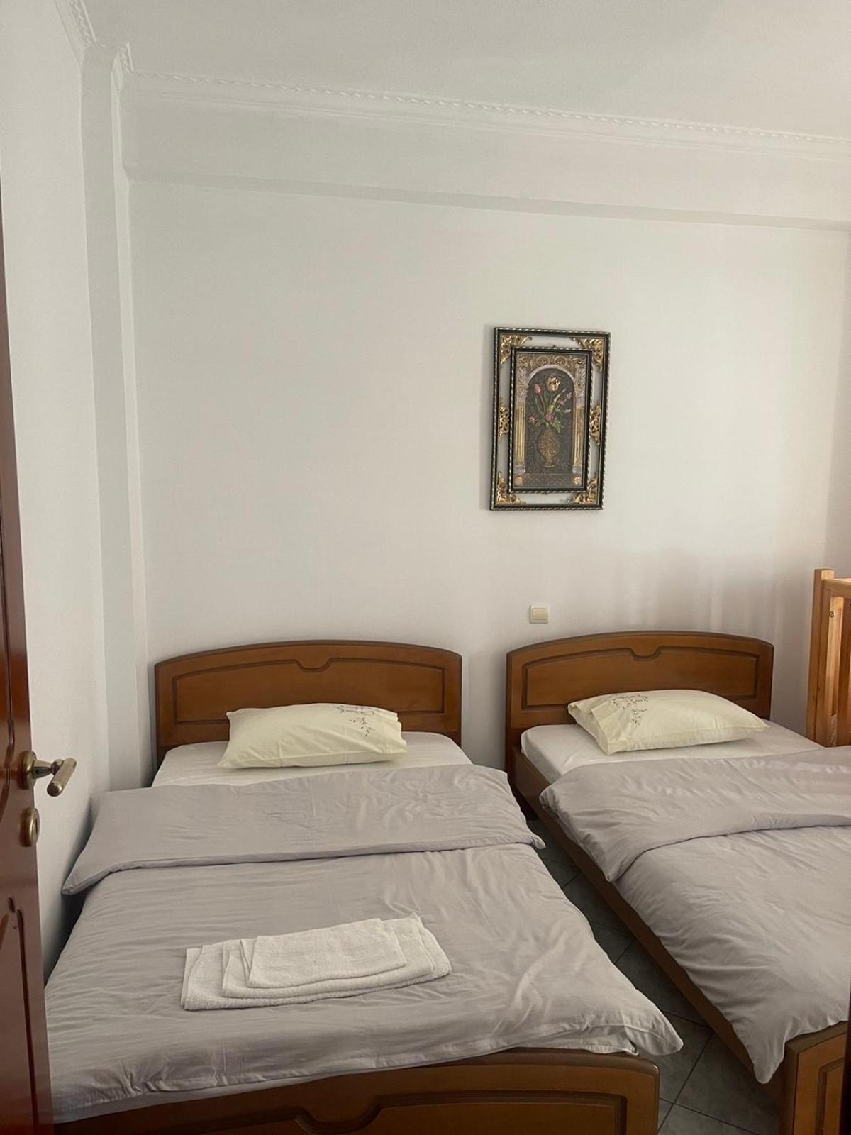 Bright Apartment, Spacious Near The Center Tríkala Exterior foto